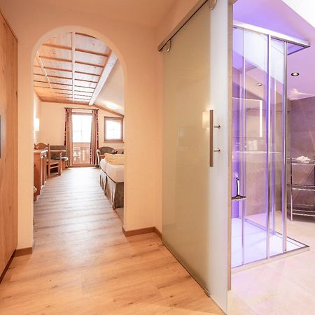 Aktiv&Vitalhotel Bergcristall Neustift im Stubaital Exteriör bild