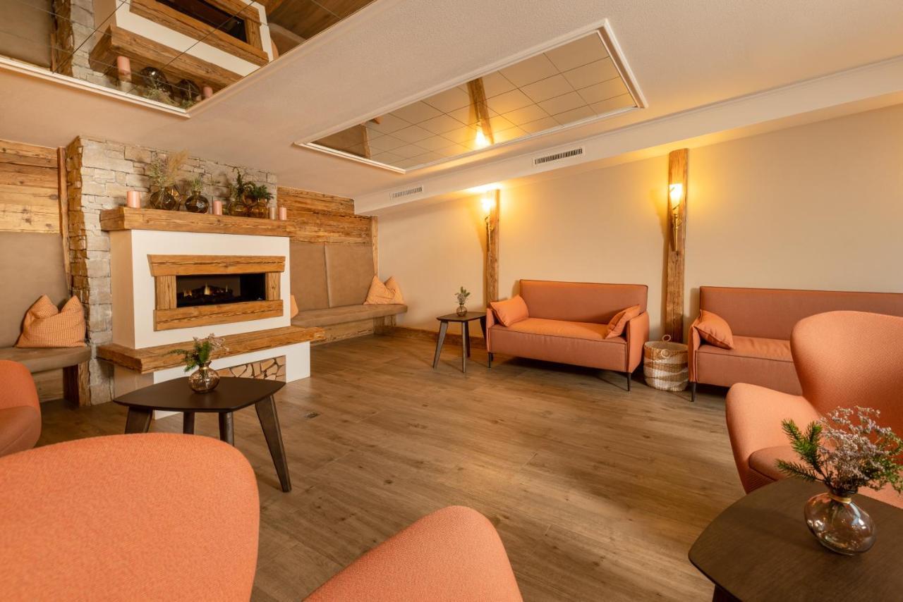 Aktiv&Vitalhotel Bergcristall Neustift im Stubaital Exteriör bild