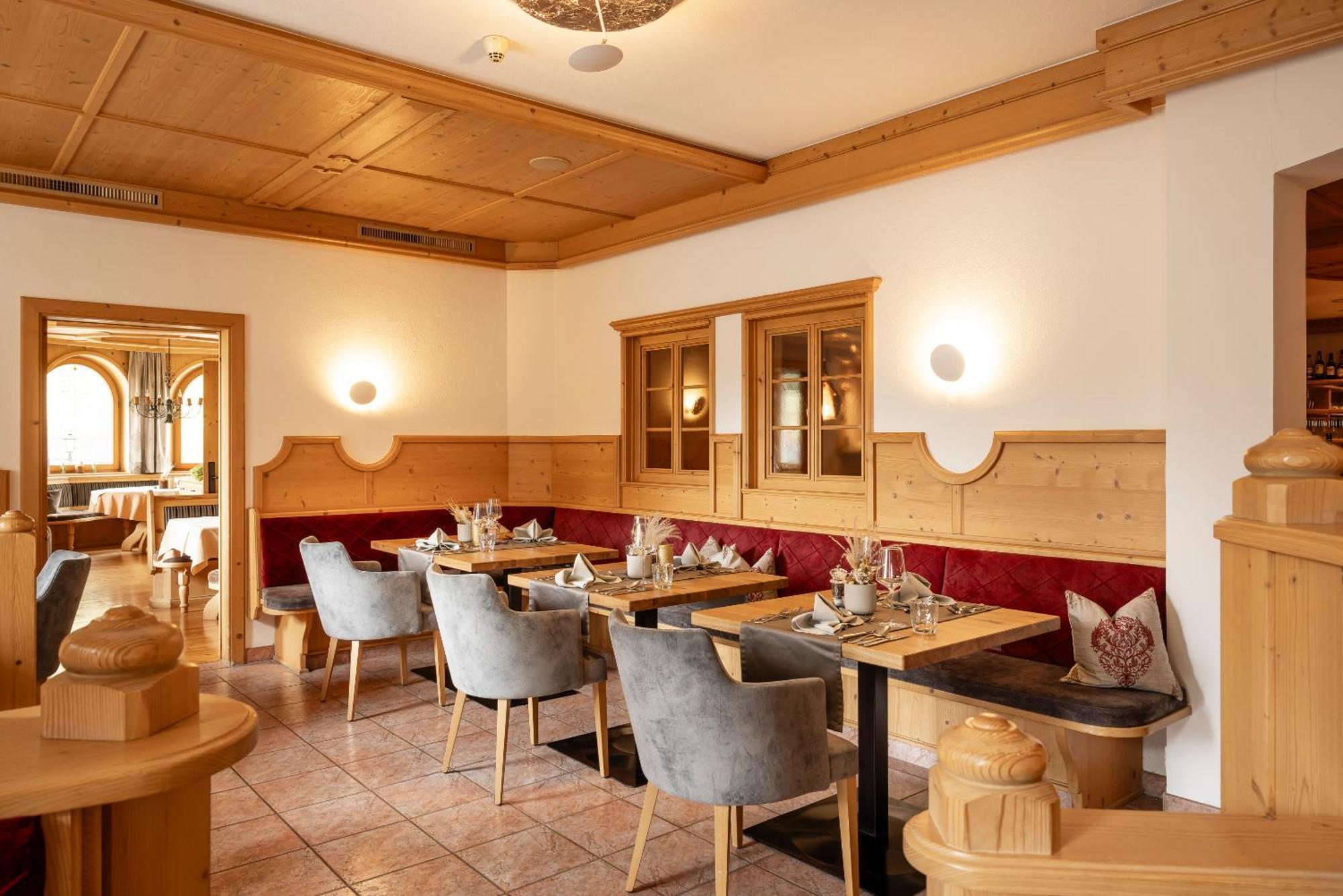 Aktiv&Vitalhotel Bergcristall Neustift im Stubaital Exteriör bild