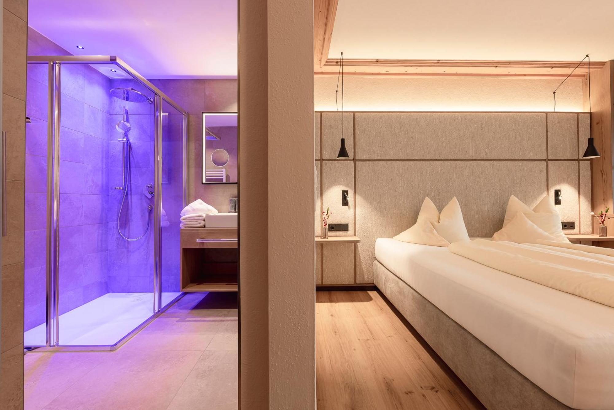 Aktiv&Vitalhotel Bergcristall Neustift im Stubaital Exteriör bild