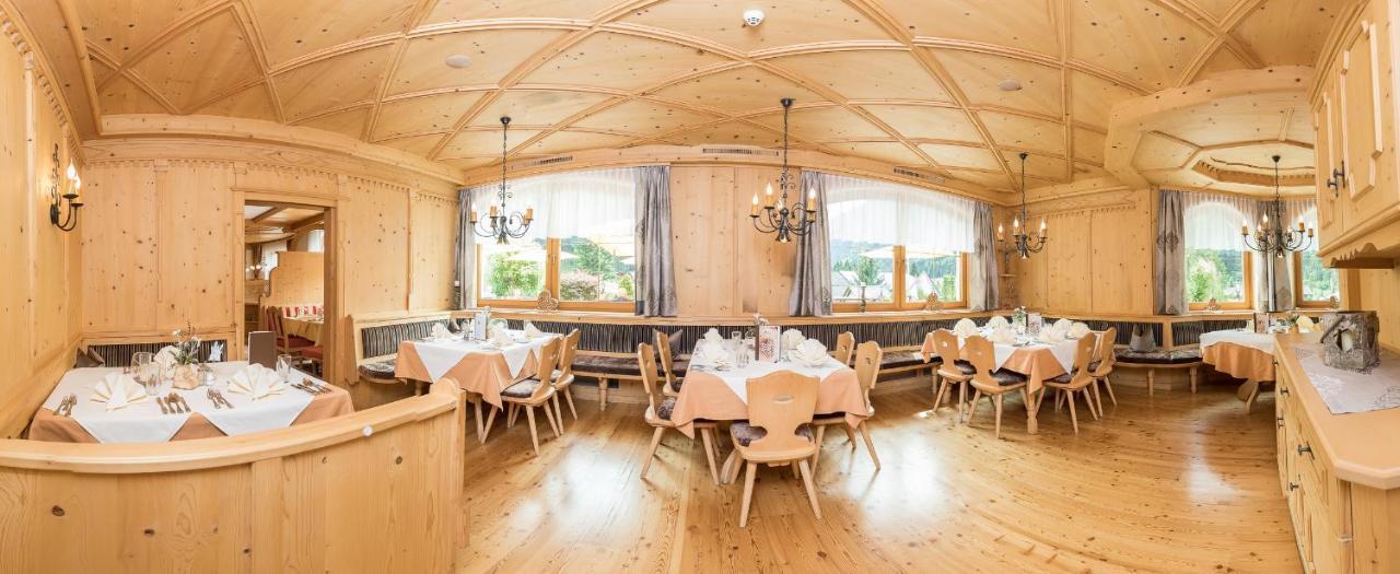 Aktiv&Vitalhotel Bergcristall Neustift im Stubaital Exteriör bild