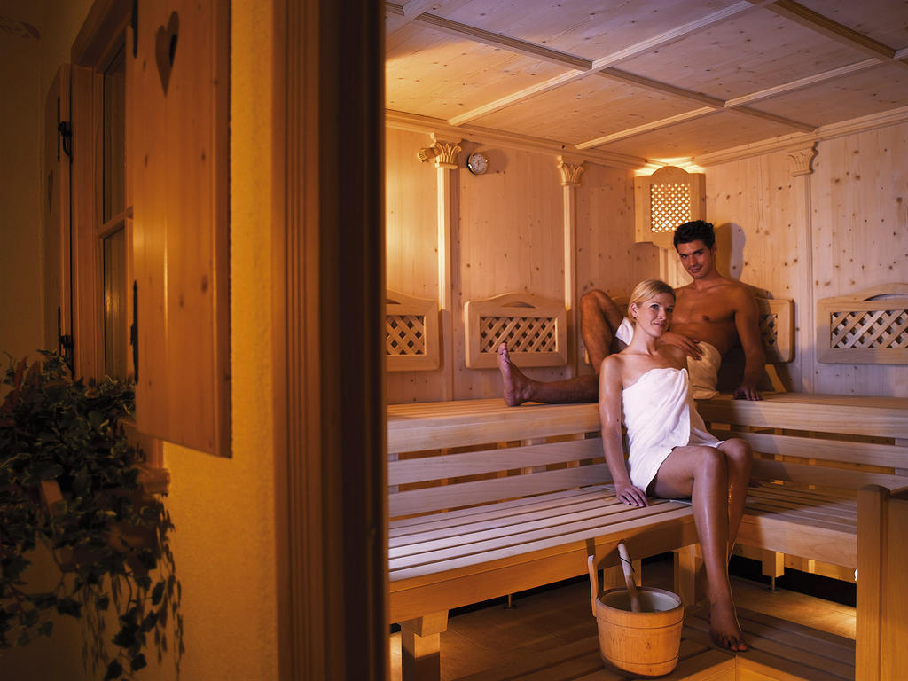 Aktiv&Vitalhotel Bergcristall Neustift im Stubaital Exteriör bild